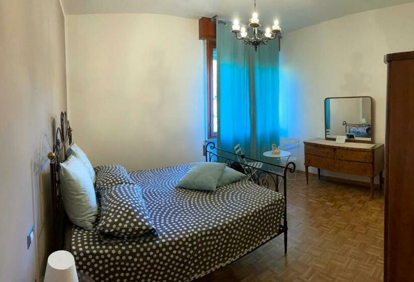 اتاق استاندارد, B&b Tre Conigli Sul Comò