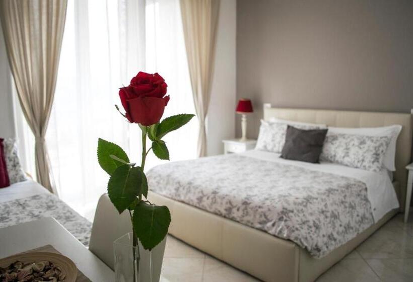 اتاق استاندارد سه نفره, Blunotte Potenza