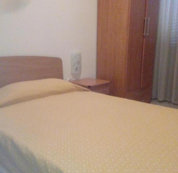 اتاق استاندارد یک تخته با بالکن, Raggio Di Sole
