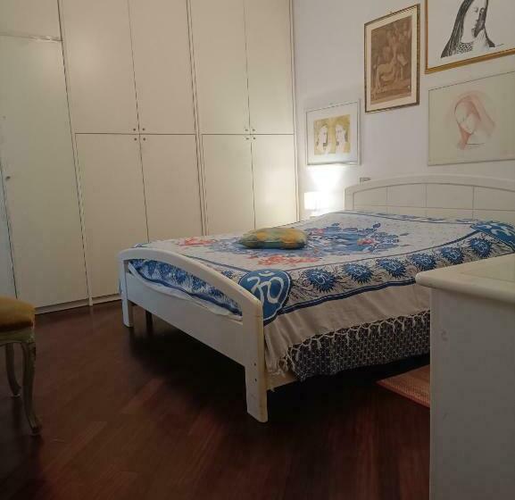 اتاق لوکس با بالکن, Matrioska B&b