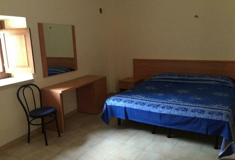 اتاق استاندارد, Hostels Euro Mediterraneo