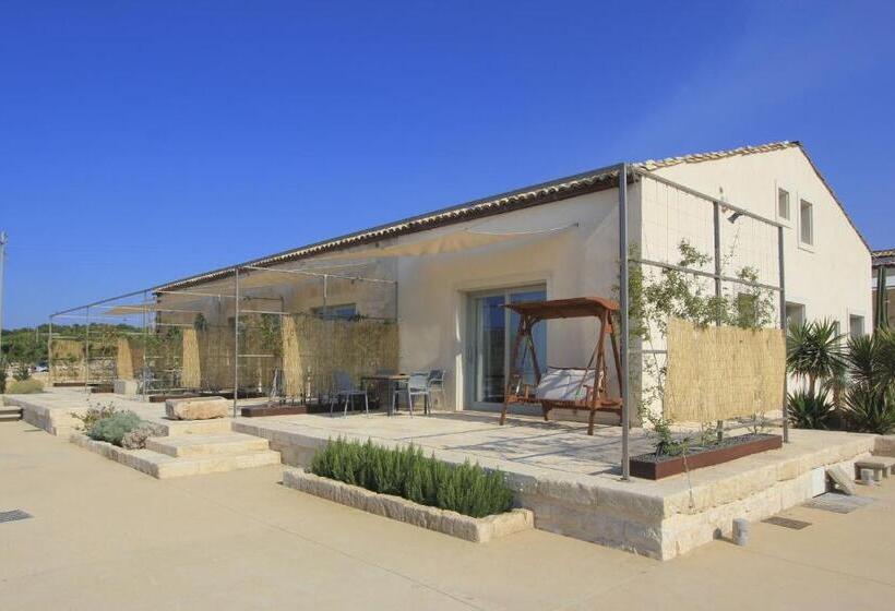 آپارتمان 2 خوابه, Petrantica Resort