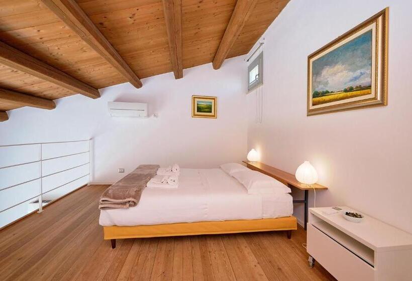 سوئیت 2 خوابه, Petrantica Resort