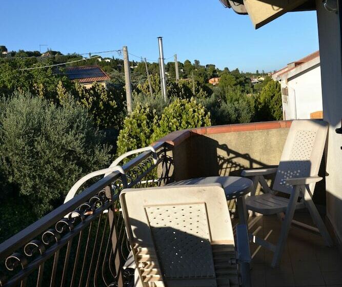 اتاق استاندارد, B&b Due Fontane
