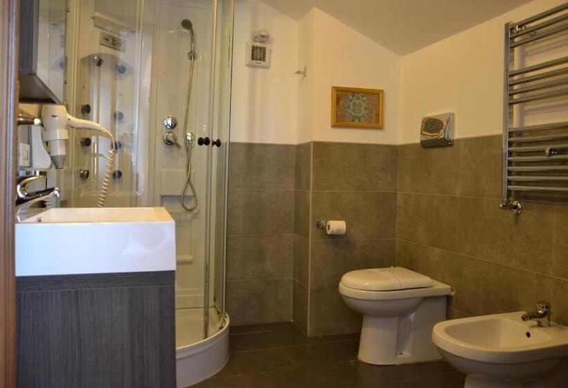 اتاق استاندارد, B&b Due Fontane