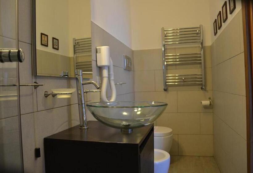 اتاق استاندارد, B&b Due Fontane