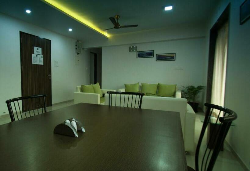 اتاق لوکس, Aashiyana Inn