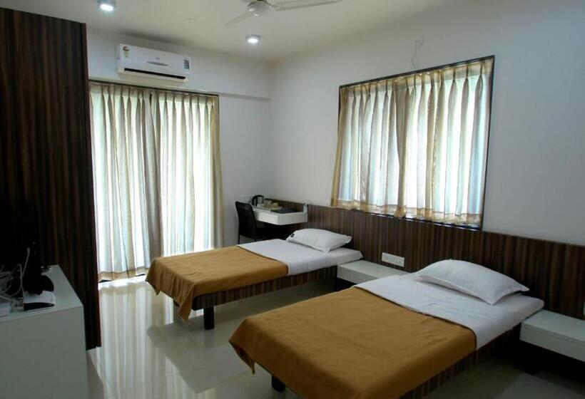 اتاق استاندارد, Aashiyana Inn