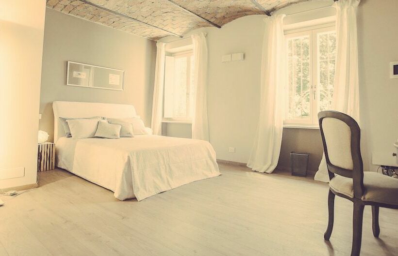 اتاق استاندارد با چشم‌انداز باغ, Langhe Country House