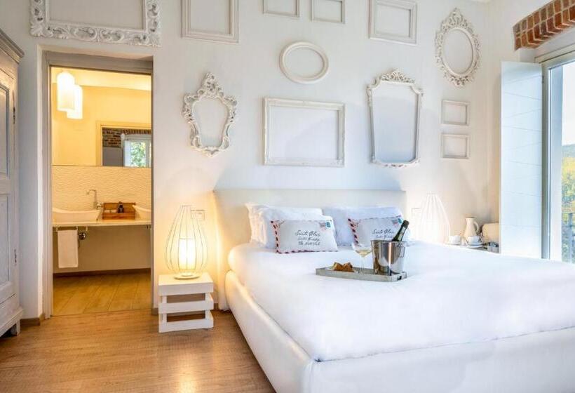 سوئیت با بالکن, Langhe Country House