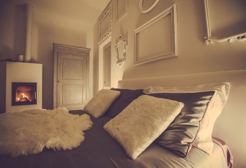 سوئیت با بالکن, Langhe Country House