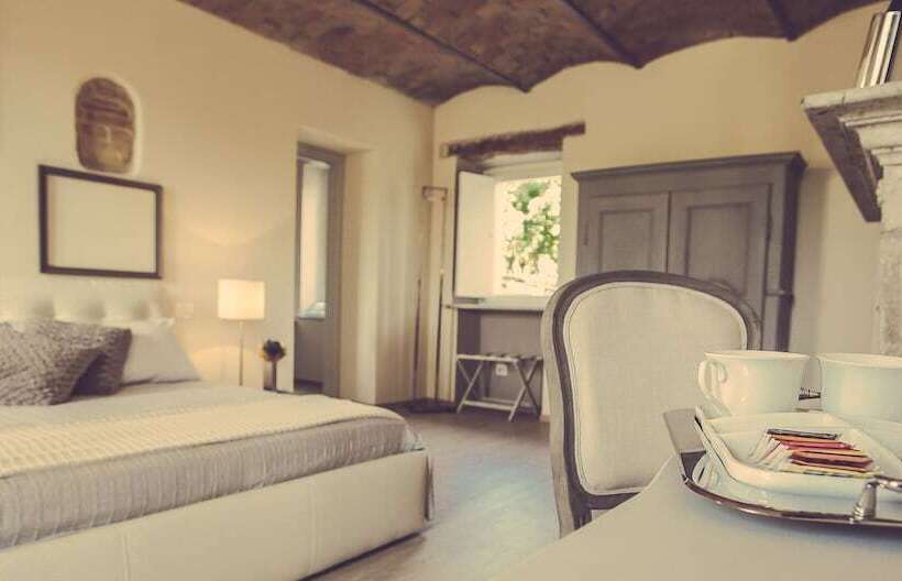 سوئیت با بالکن, Langhe Country House