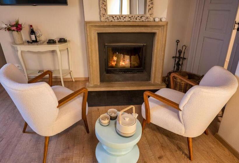 اتاق استاندارد با چشم‌انداز باغ, Langhe Country House