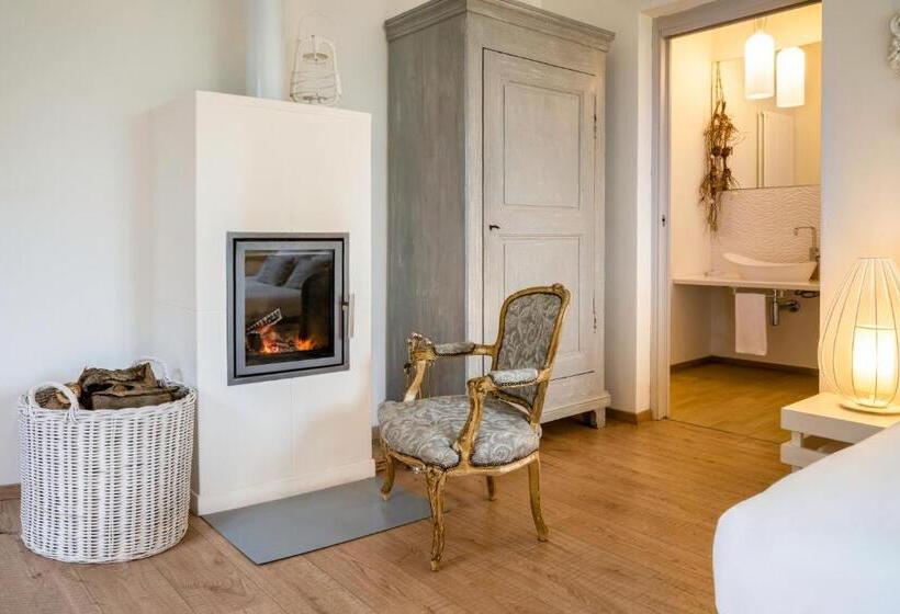 سوئیت با بالکن, Langhe Country House