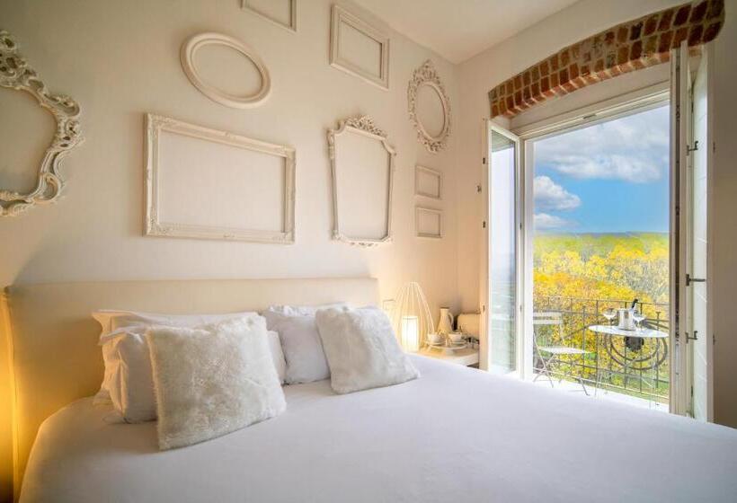 سوئیت با بالکن, Langhe Country House