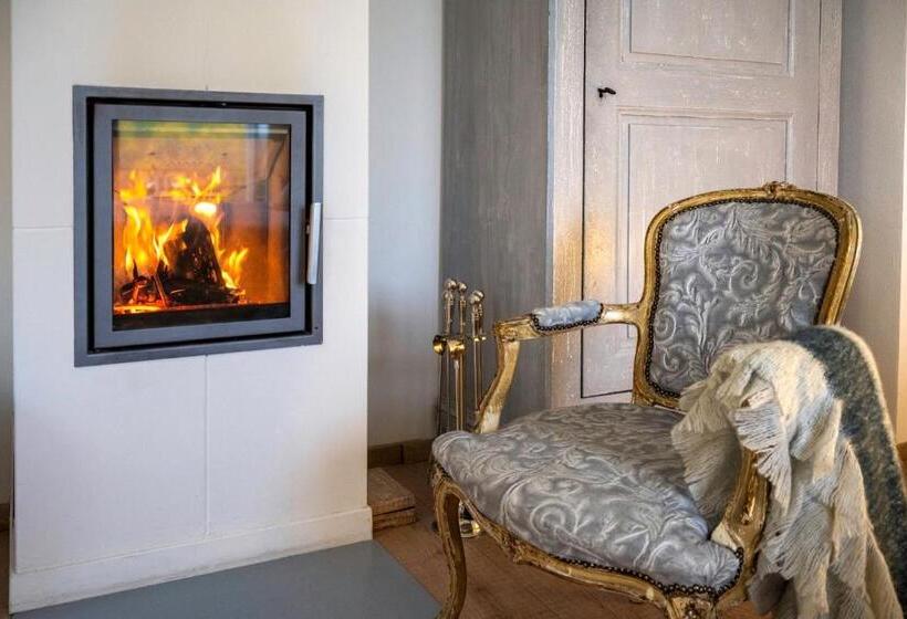 سوئیت با بالکن, Langhe Country House