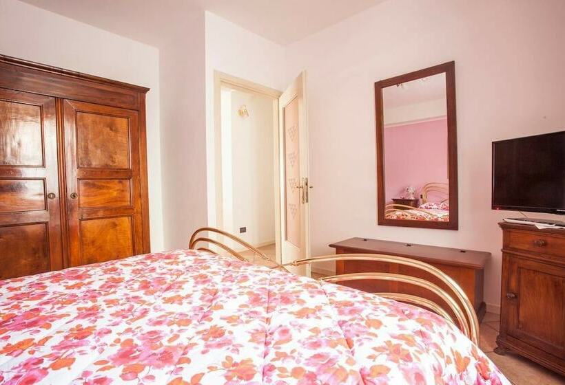 آپارتمان 1 خوابه همکف, Bed & Breakfast Il Torrazzo