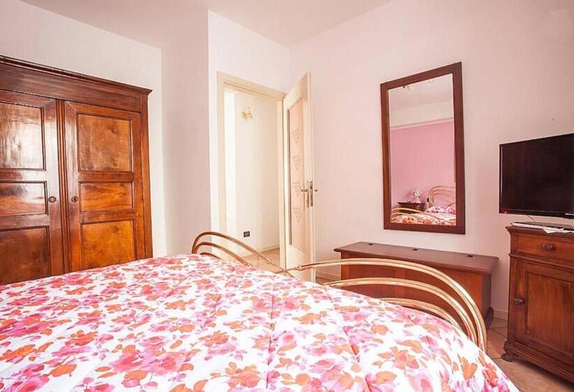 آپارتمان 1 خوابه همکف, Bed & Breakfast Il Torrazzo