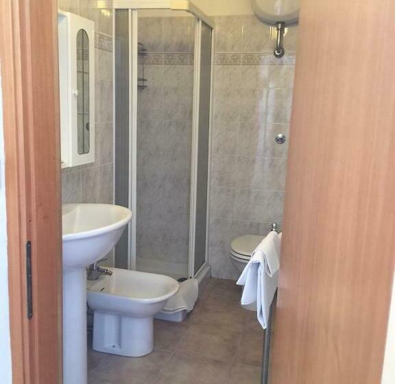 اتاق استاندارد یک نفره, Lido