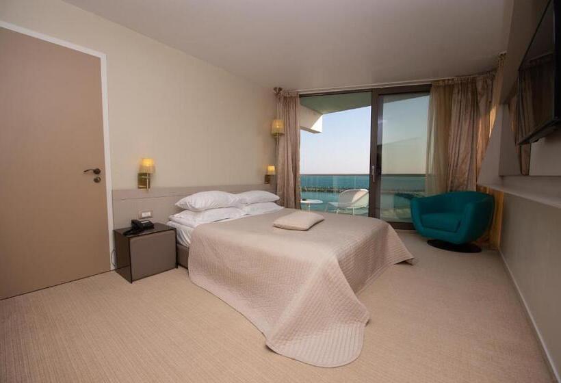 سوییت با چشم‌انداز دریا, Turquoise All Inclusive