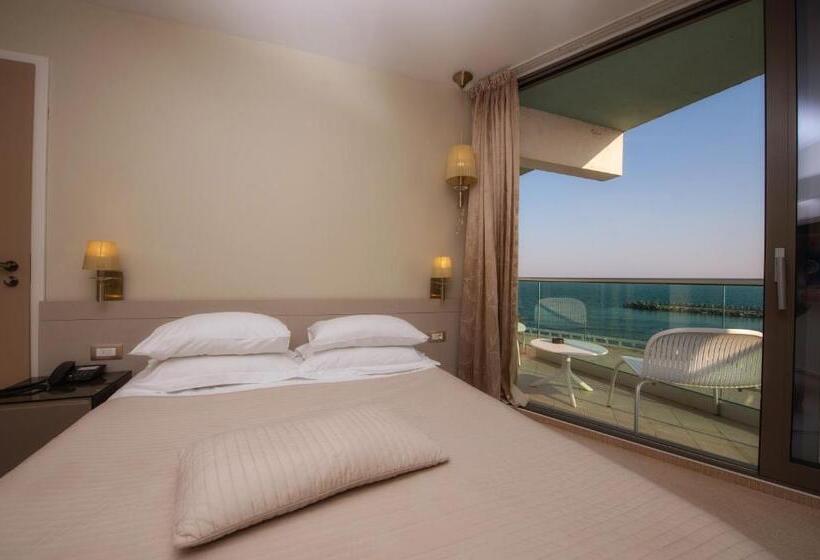 سوییت با چشم‌انداز دریا, Turquoise All Inclusive
