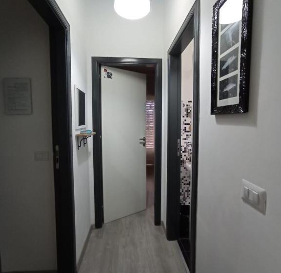 اتاق خانوادگی, Idria B&b