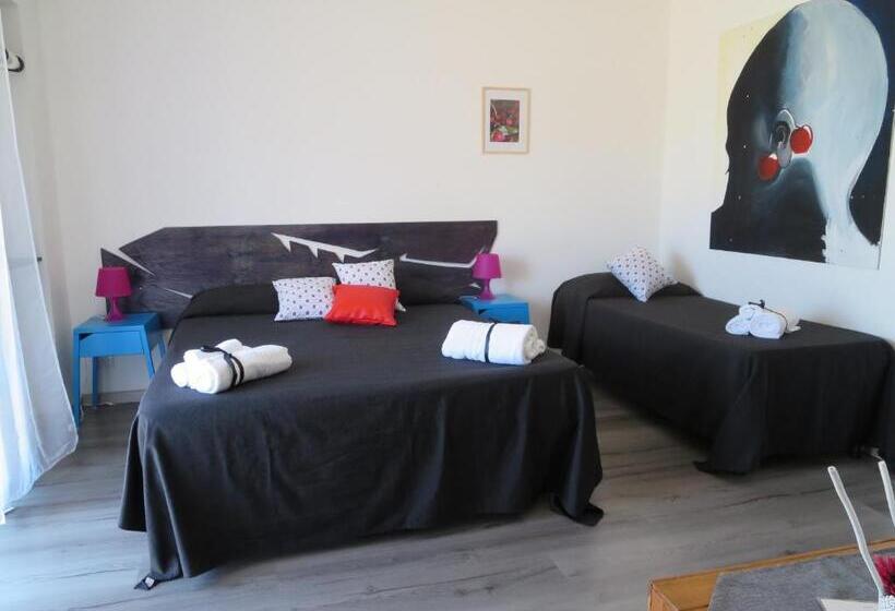 اتاق استاندارد سه نفره, Idria B&b
