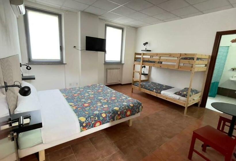 اتاق استاندارد سه نفره, Cascina Bellaria