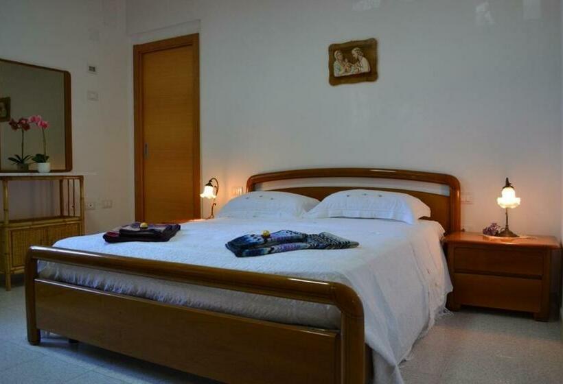 اتاق استاندارد, B&b Colle Acquabella