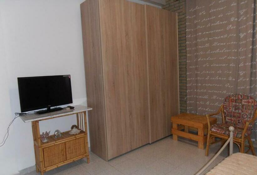 اتاق استاندارد, B&b Colle Acquabella