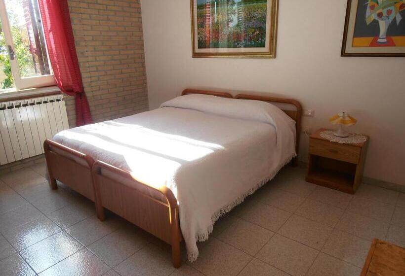 اتاق استاندارد با تخت بزرگ, B&b Colle Acquabella