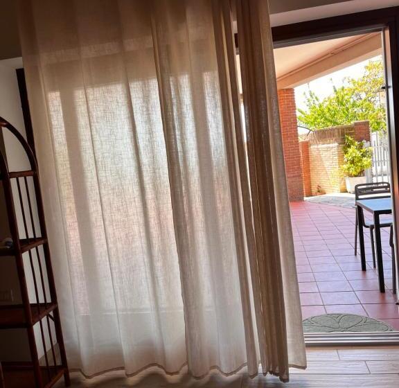 اتاق استاندارد, B&b Colle Acquabella
