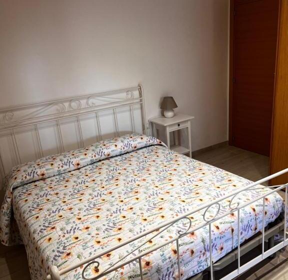 اتاق استاندارد, B&b Colle Acquabella