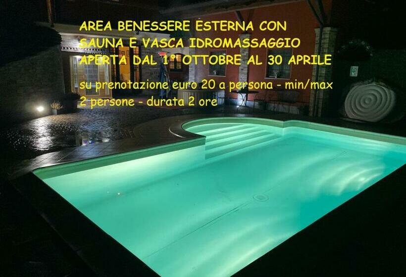 سوییت جونیور, Villa Laura Rooms & Pool