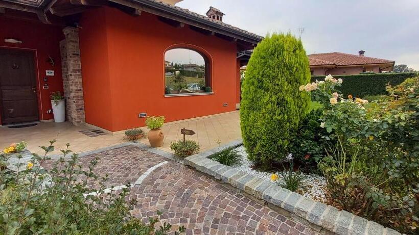 سوییت جونیور, Villa Laura Rooms & Pool
