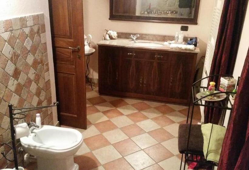 سوییت جونیور, Villa Laura Rooms & Pool