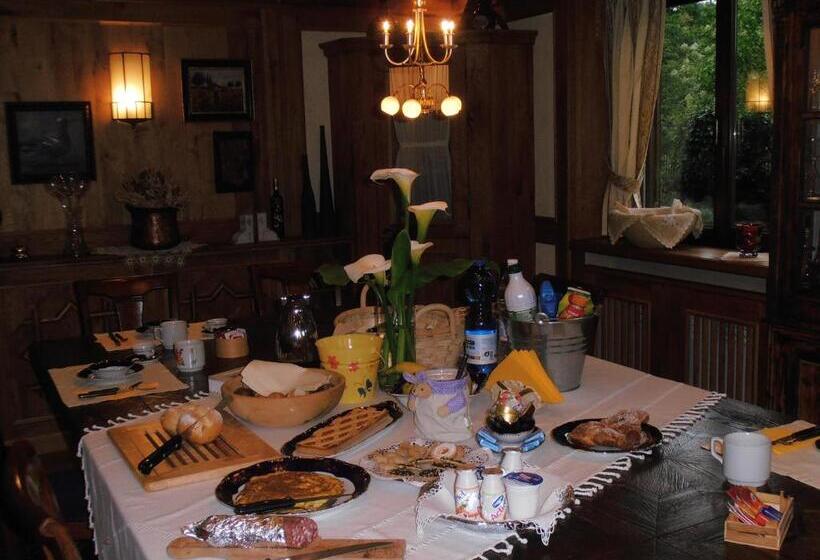 اتاق استاندارد با چشم‌انداز باغ, Bonavia B&b