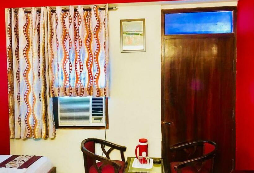 اتاق لوکس, Classic Inn Near Railway Station Jaipur