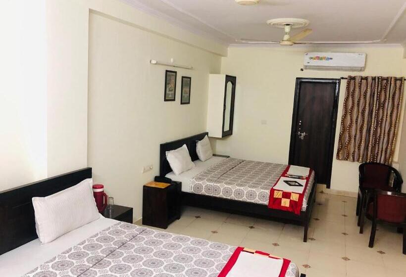 اتاق لوکس خانوادگی, Classic Inn Near Railway Station Jaipur