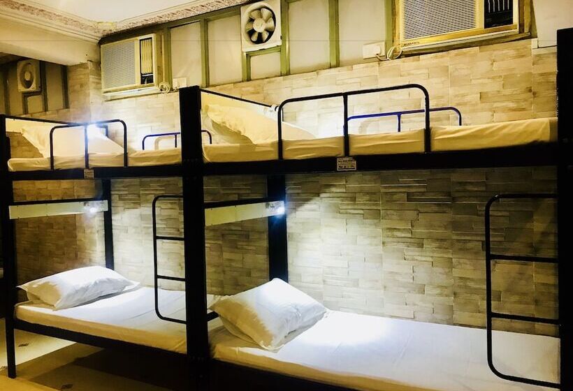تختخواب در اتاق مشترک, Classic Inn Near Railway Station Jaipur