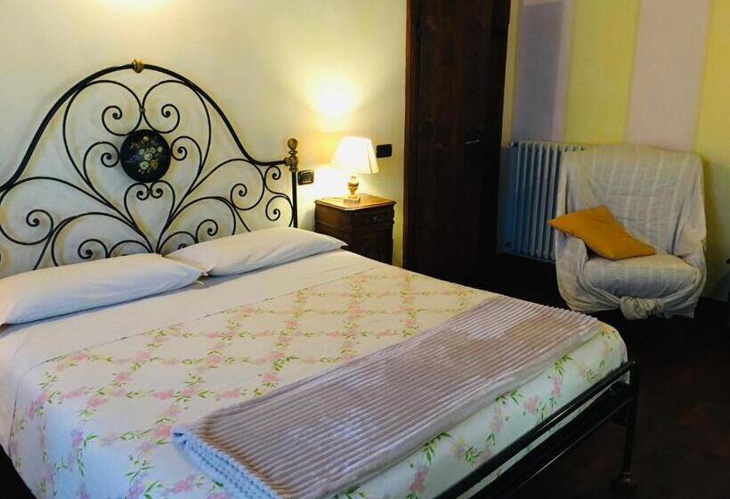 اتاق استاندارد, B&b Ai Tre Confini