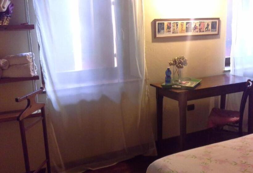 اتاق استاندارد, B&b Ai Tre Confini