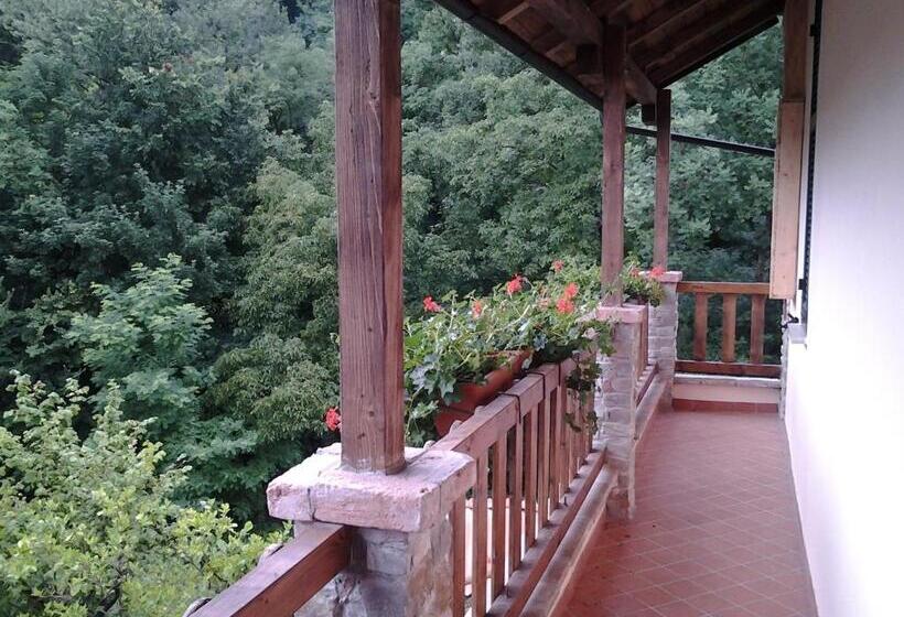 آپارتمان 1 خوابه با بالکن, La Lacia