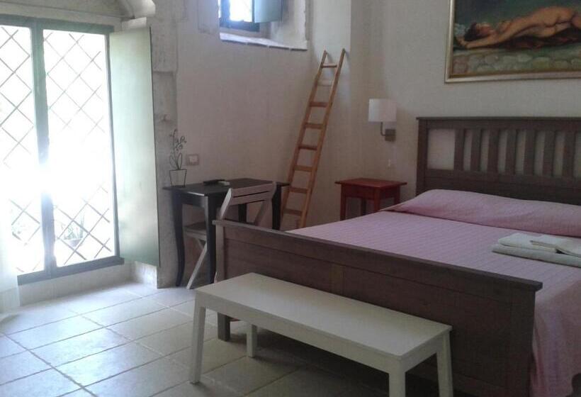 اتاق استاندارد سه نفره, Tenuta Don Paolino