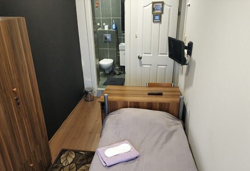 اتاق استاندارد, Bulvar Hostel