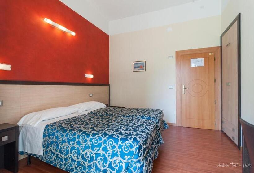 اتاق استاندارد, Adriatica Con Piscina
