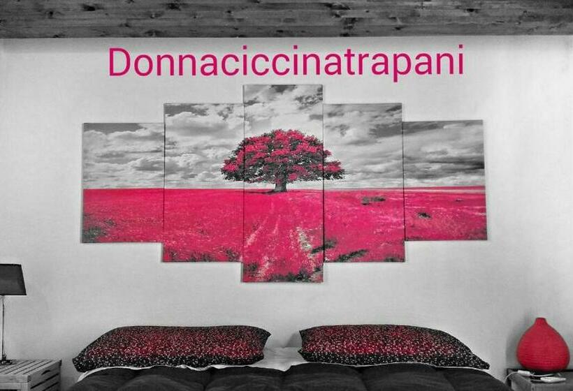 اتاق لوکس, Donnaciccinatrapani