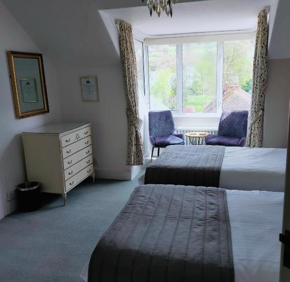اتاق استاندارد, The Groveside Guest House