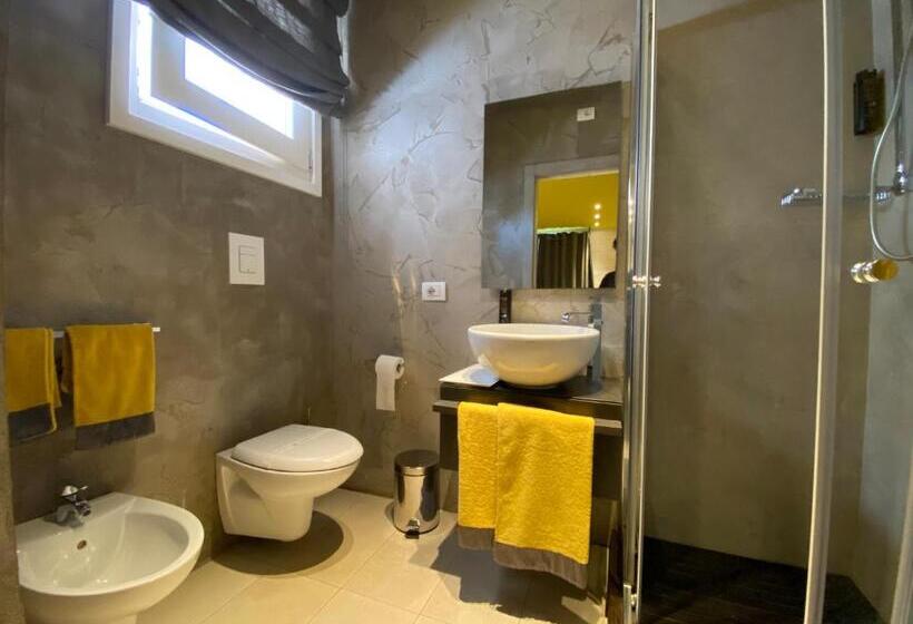 اتاق استاندارد با بالکن, Tonnoconte Relais & Restaurant