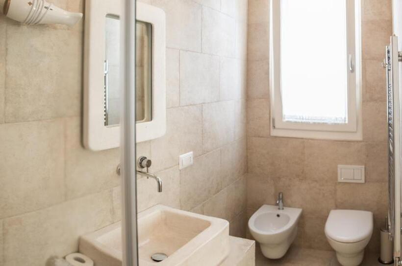 اتاق لوکس, Bed & Breakfast Amati